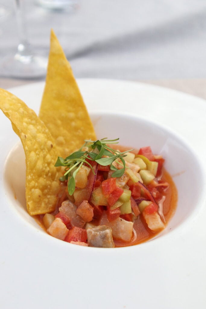La Dona Restaurant