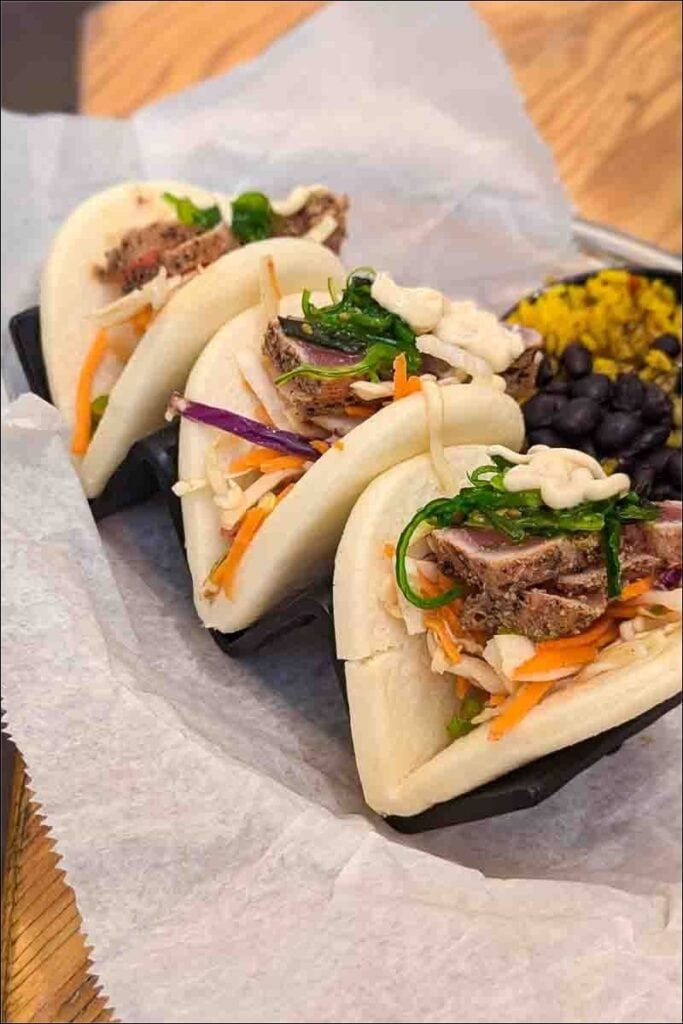 Tuna bao sliders at Hungry Tarpon, Florida Keys