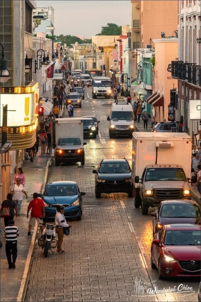 busy streets of merida