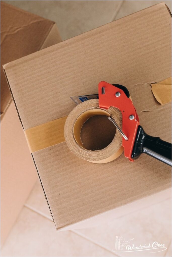 packing materials for moving house