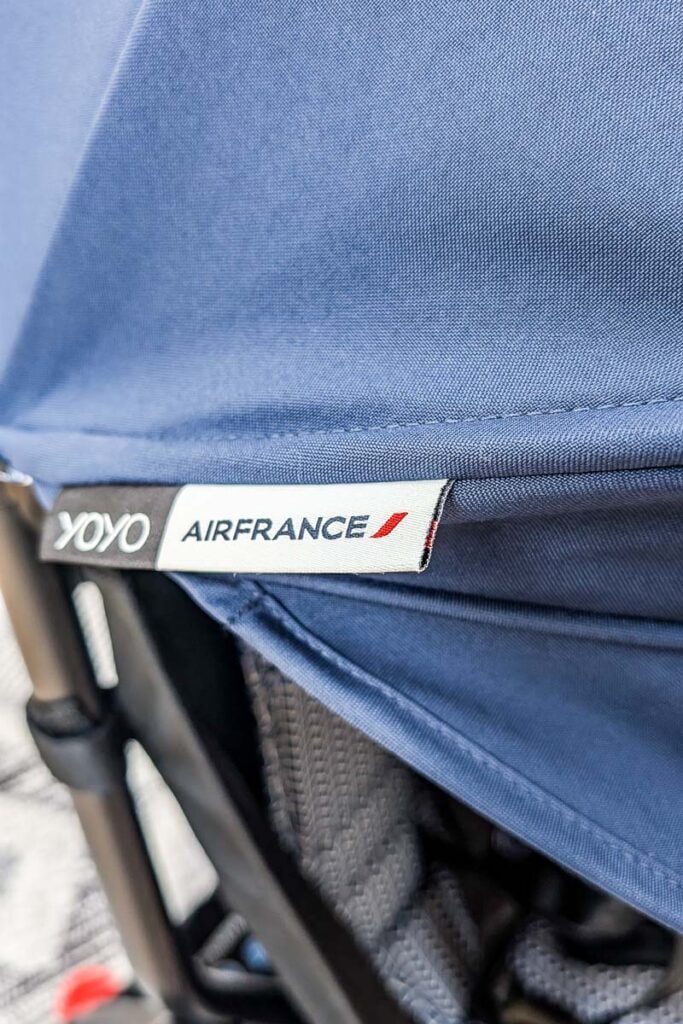 I chose the navy Air France colour pack