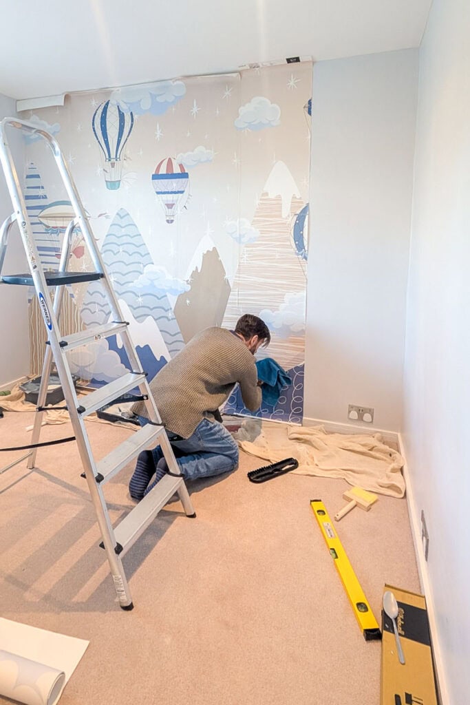 hanging the wallpaper
