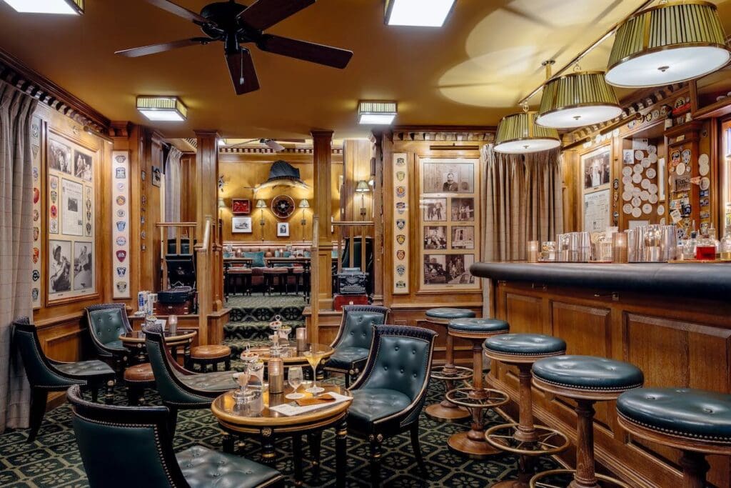 bar hemingway ritz paris