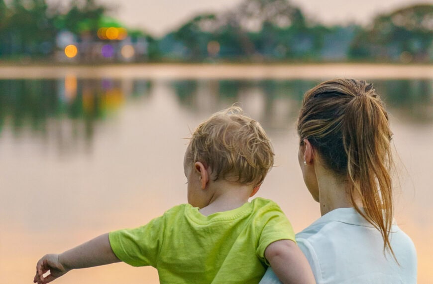 visiting sri lanka with kids