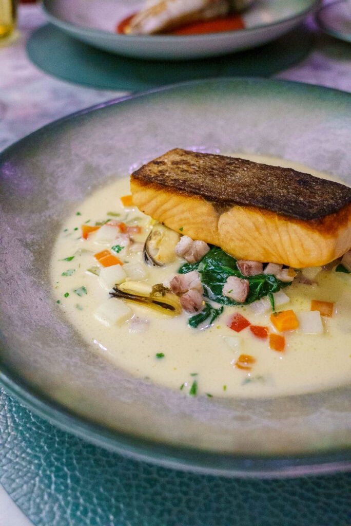 Vakarienė bendrabučio namuose