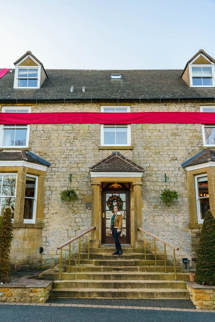 Stovi prie bendrabučio namo