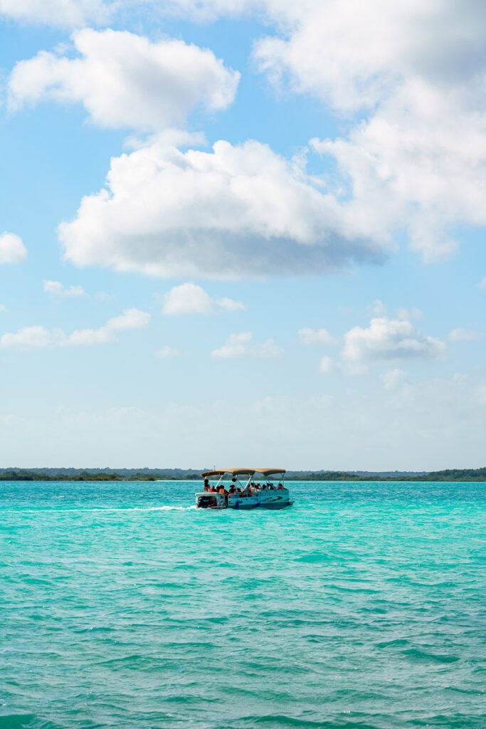 Bacalar boat tour