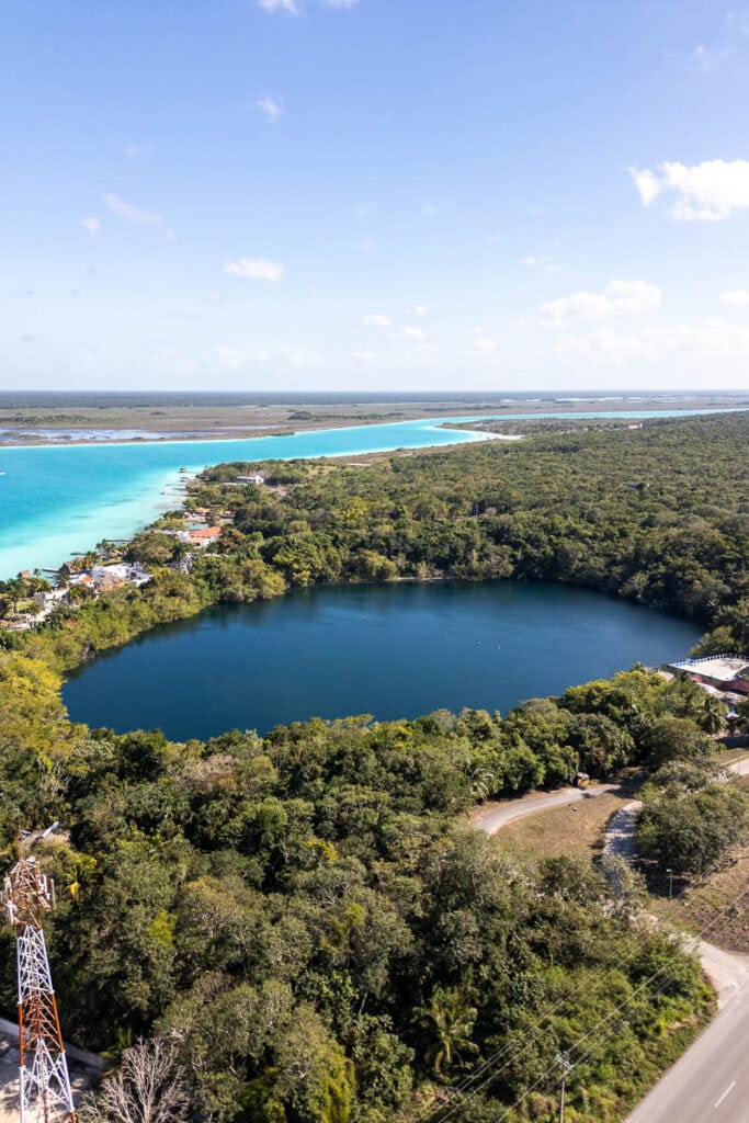 Cenote Azul, Bacalar